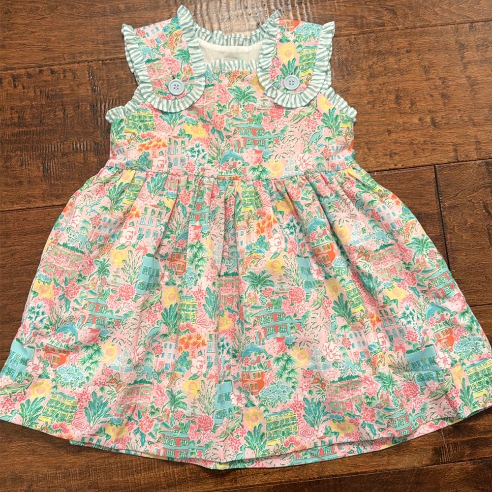 The cutest dress!